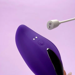Hands-Free Panty Vibrator - Body-Worshiping Design for Public Play